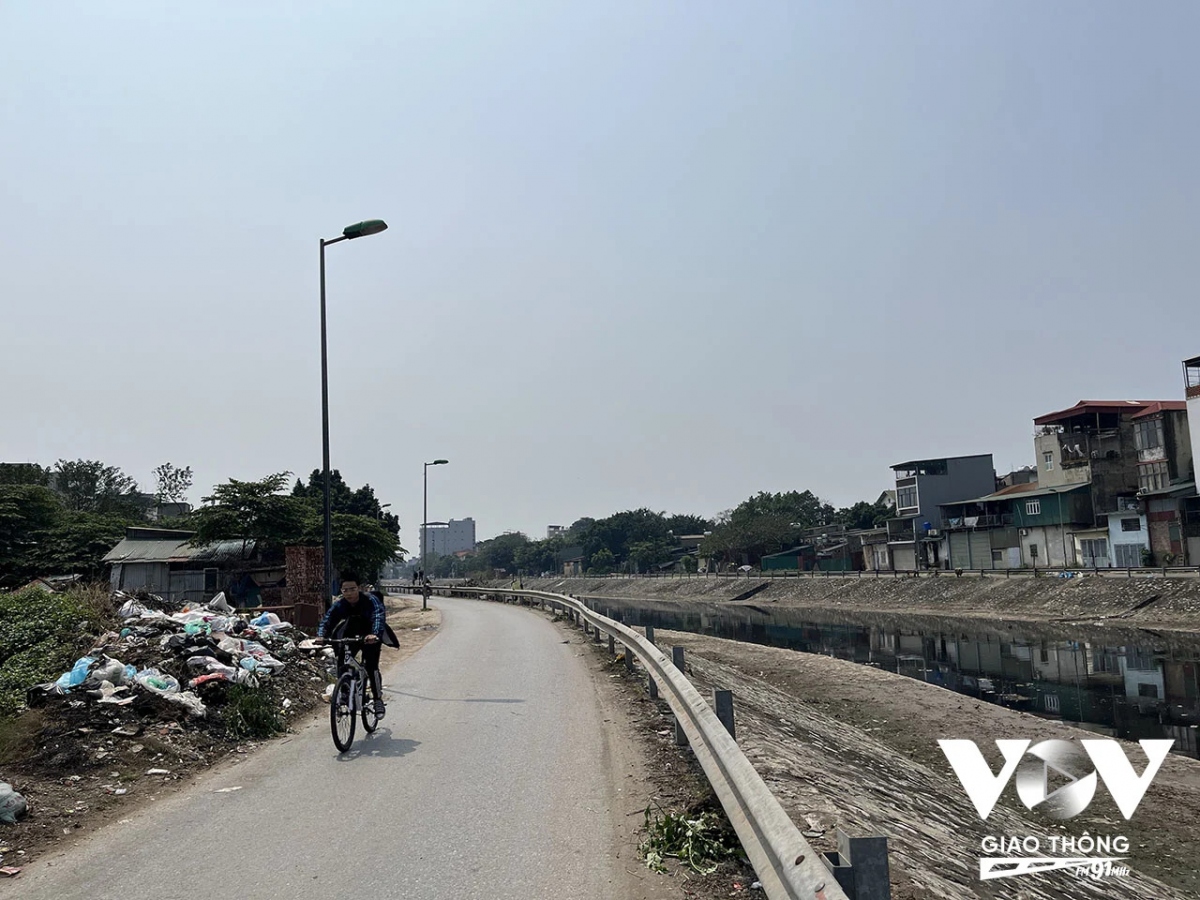 Thật khó tưởng tượng hằng ngày từ sáng đến đêm phải sống trong môi trường ô nhiễm khủng khiếp như vậy