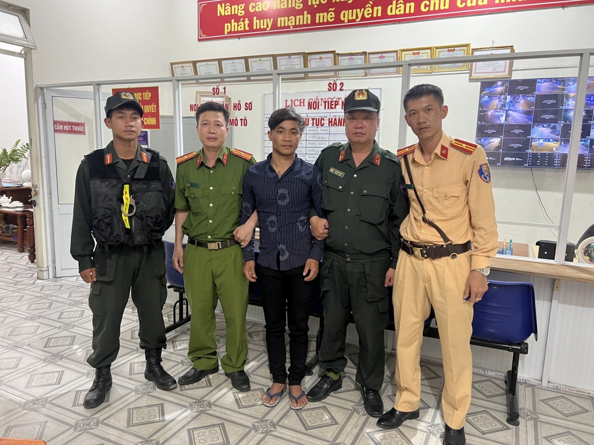 Đối tượng người Campuchia trộm cắp xe máy ở Đà Lạt bị bắt giữ khi đang trên đường trốn về TP Hồ Chí Minh. Ảnh Báo Lâm Đồng