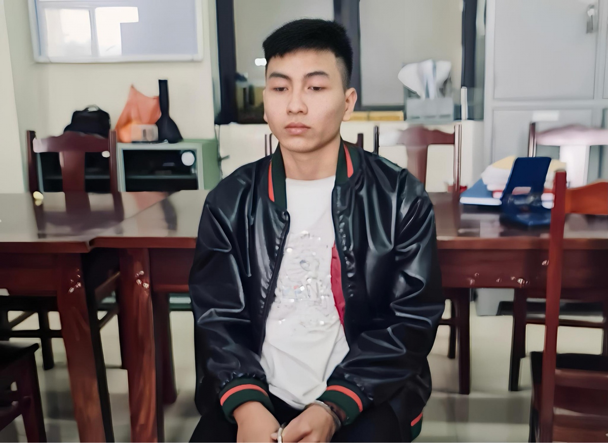 Bị can Nguyễn Chí Thức tại cơ quan công an. Ảnh: Công an tỉnh Phú Thọ