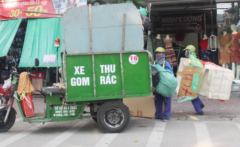 Mẫu xe 3 bánh động cơ điện thu gom rác tại Lào Cai