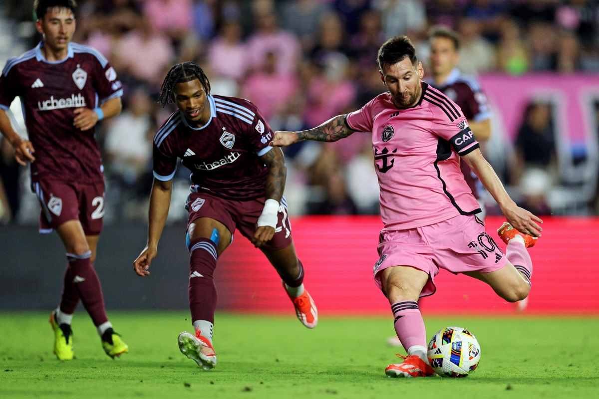 Messi trở lại thi đấu sau khoảng 1 tháng nghỉ dưỡng thương. (Ảnh: Reuters)