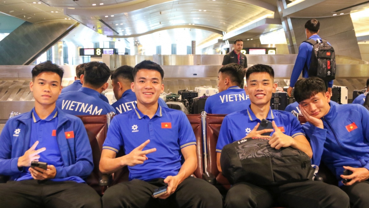 U23 Việt Nam đã đến Qatar và sẵn sàng cho VCK U23 châu Á 2024 (Ảnh: VFF).