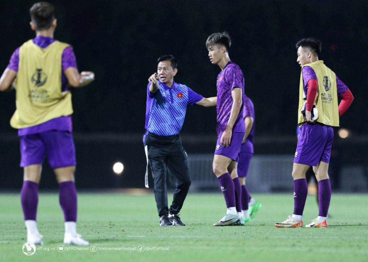 U23 Việt Nam đang tập trung cao độ trước trận mở màn VCK U23 châu Á 2024 gặp Kuwait. (Ảnh: VFF). 