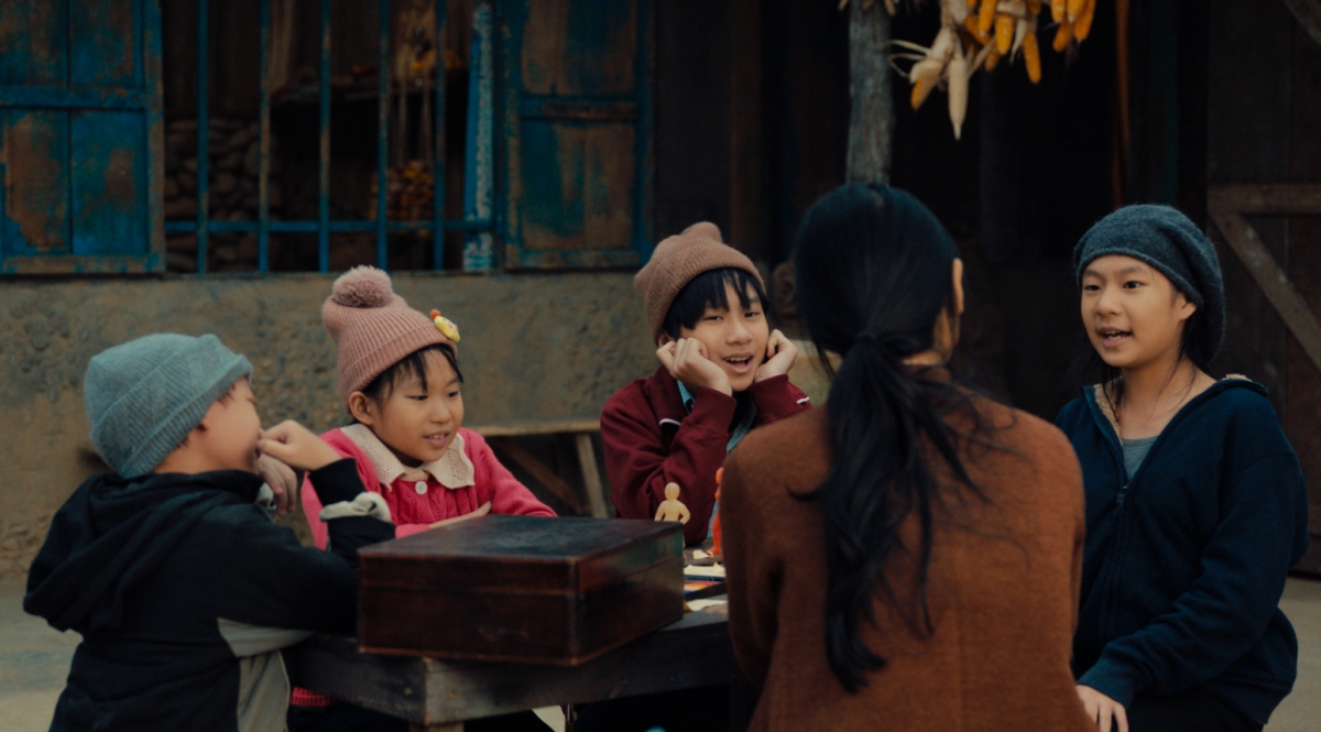 4 con của Lý Hải xuất hiện trong trailer