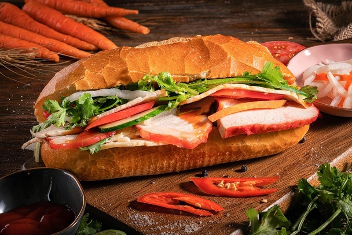 Bánh mỳ Việt Nam đứng thứ 7 trong Top 50 món ăn đường phố ngon nhất thế giới