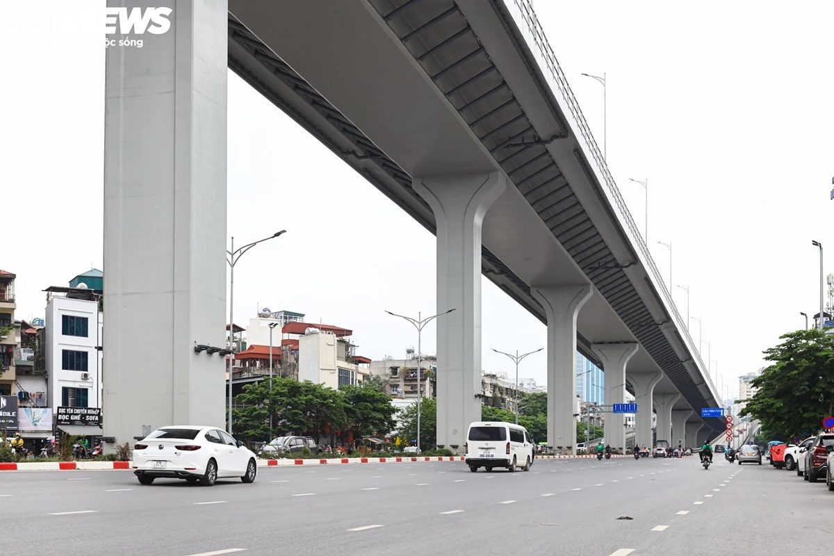 Tuyến đường đi vào hoạt động đã rút ngắn thời gian di chuyển trên trục đường Trường Chinh.