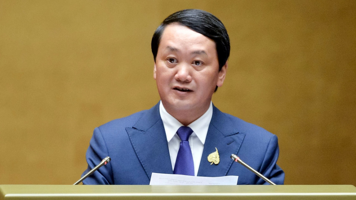 Bộ trưởng, Chủ nhiệm Ủy ban Dân tộc Hầu A Lềnh trình bày Tờ trình về điều chỉnh chủ trương đầu tư Chương trình mục tiêu quốc gia phát triển kinh tế - xã hội vùng đồng bào dân tộc thiểu số và miền núi giai đoạn 2021 - 2030