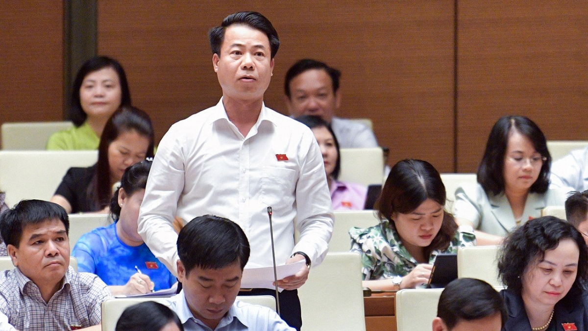 Đại biểu Hoàng Quốc Khánh (đoàn Lai Châu)