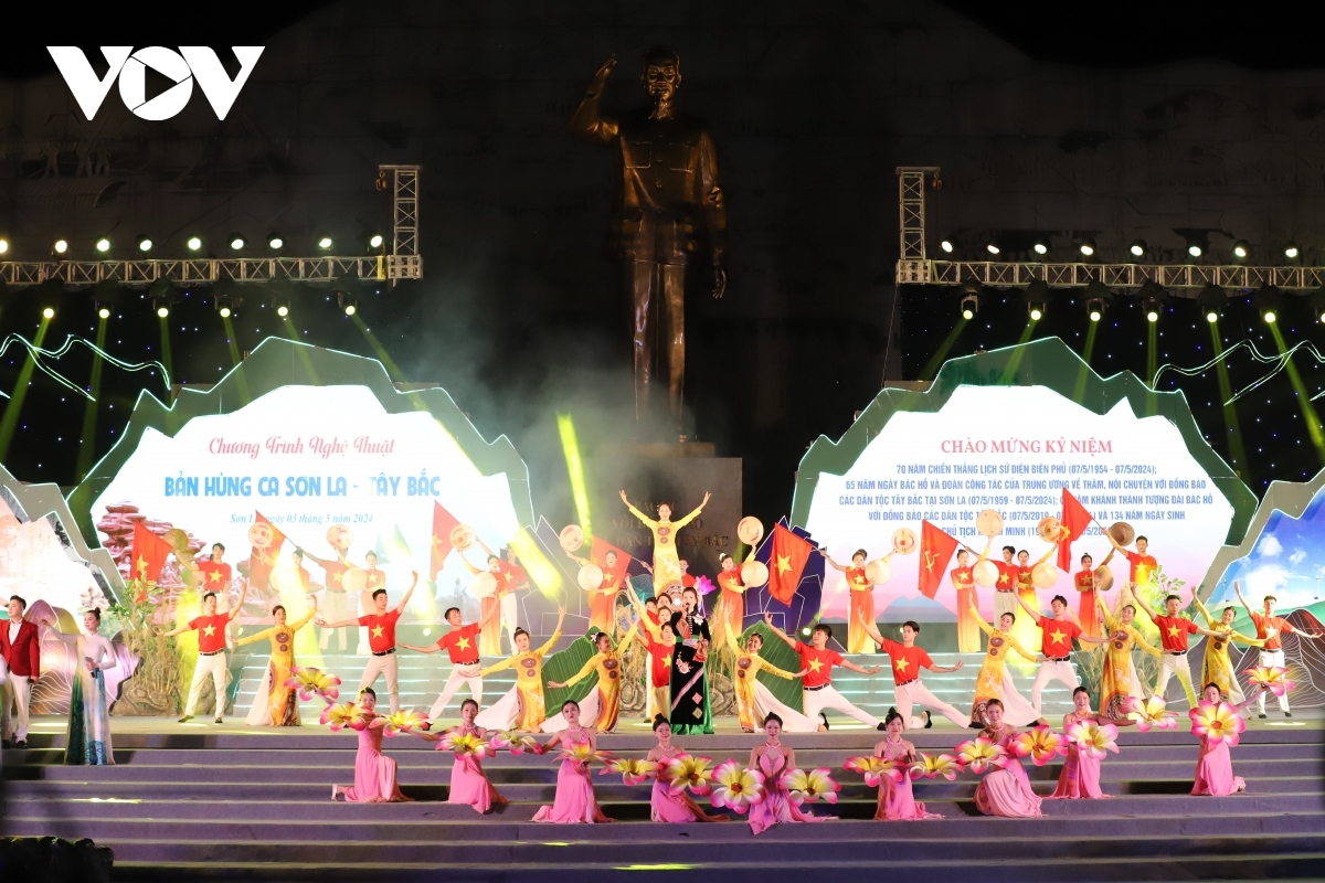 The art programme is divided into three main parts