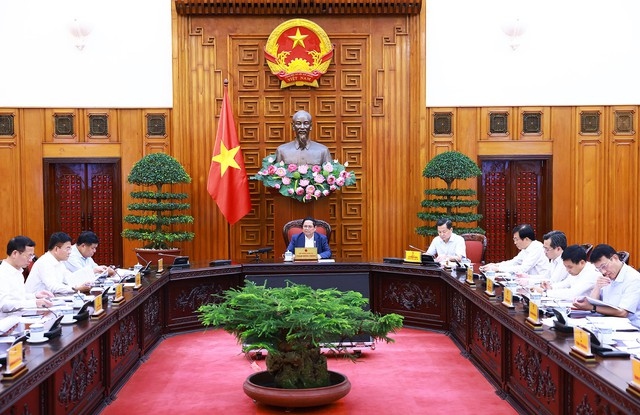 Thủ tướng Phạm Minh Chính chủ trì cuộc họp về chính sách tiền tệ, chính sách tài khóa (Ảnh: VGP/Nhật Bắc)
