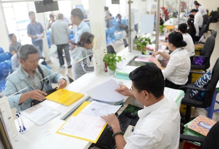 TP.HCM ban hành quy định xếp loại cán bộ để chi thu nhập tăng thêm - Ảnh: TỰ TRUNG