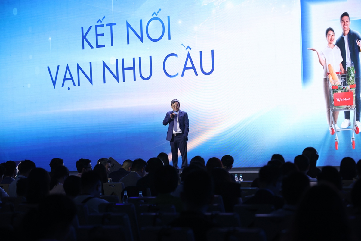 Chủ tịch tập đoàn Masan - ông Nguyễn Đăng Quang chia sẻ tại ĐHĐCĐ Masan với chủ đề “kết nối vạn nhu cầu”