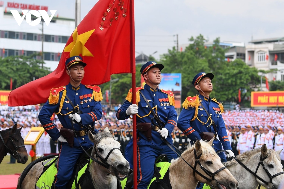 Vietnam’s first cavalry mobile police force joins in the parade.