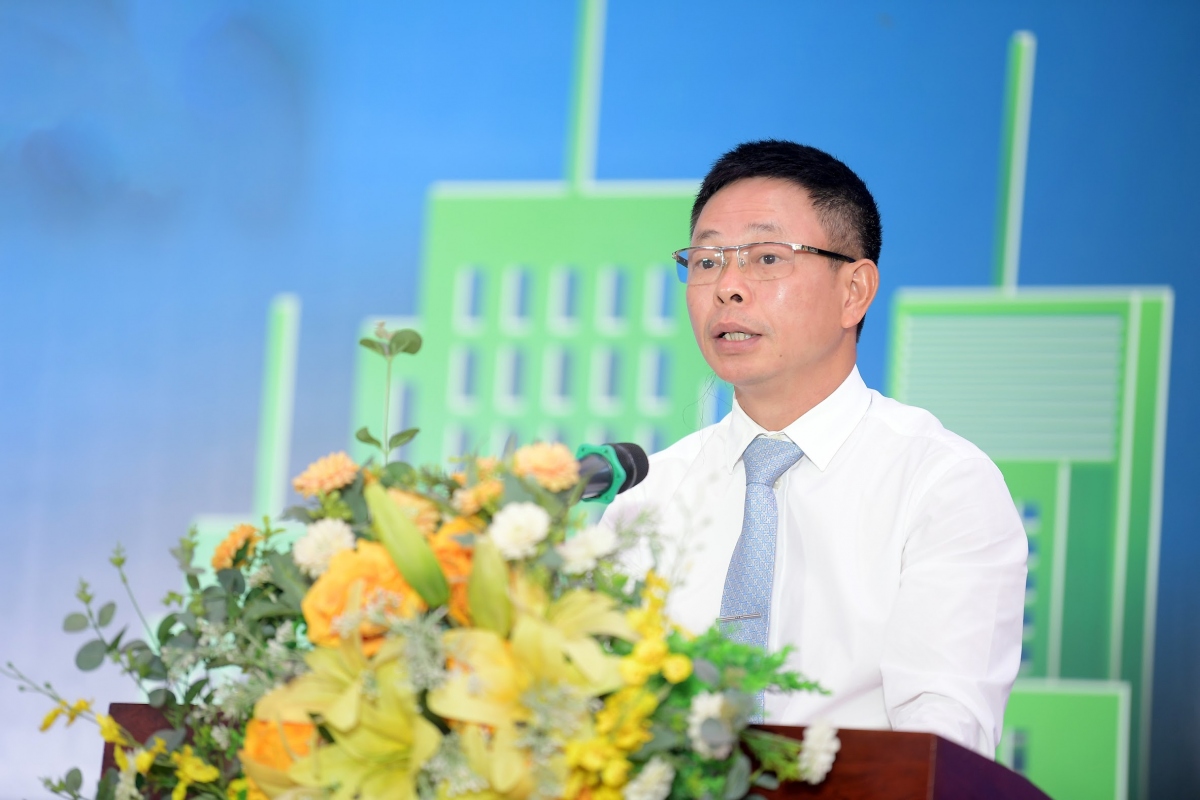 Nhà báo Phùng Công Sưởng, Phó Tổng biên tập phụ trách Báo Tiền Phong, Trưởng Ban chỉ đạo cuộc thi phát biểu