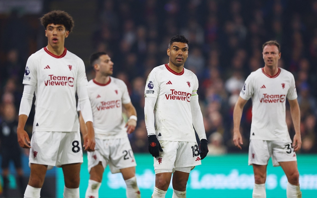MU có thể không được dự Cúp châu Âu sau thảm bại trước Crystal Palace. (Ảnh: Reuters).