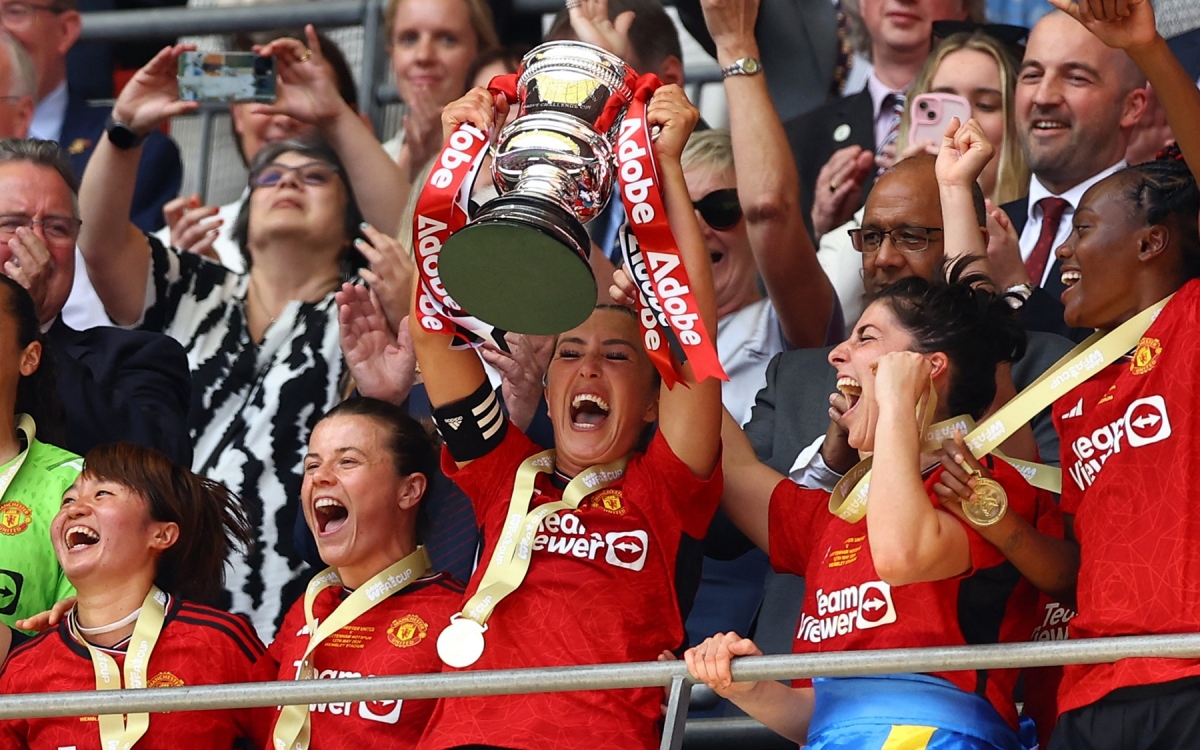 Đây là danh hiệu FA Cup nữ đầu tiên trong lịch sử đội nữ MU.