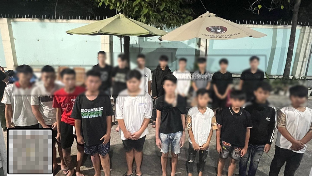 Nhóm thanh thiếu niên tụ tập đánh nhau bị công an phát hiện (ảnh: CA)