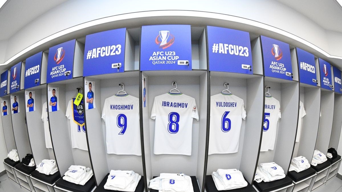 Phòng thay đồ của U23 Uzbekistan trước trận. (Ảnh: Championat Asia). 