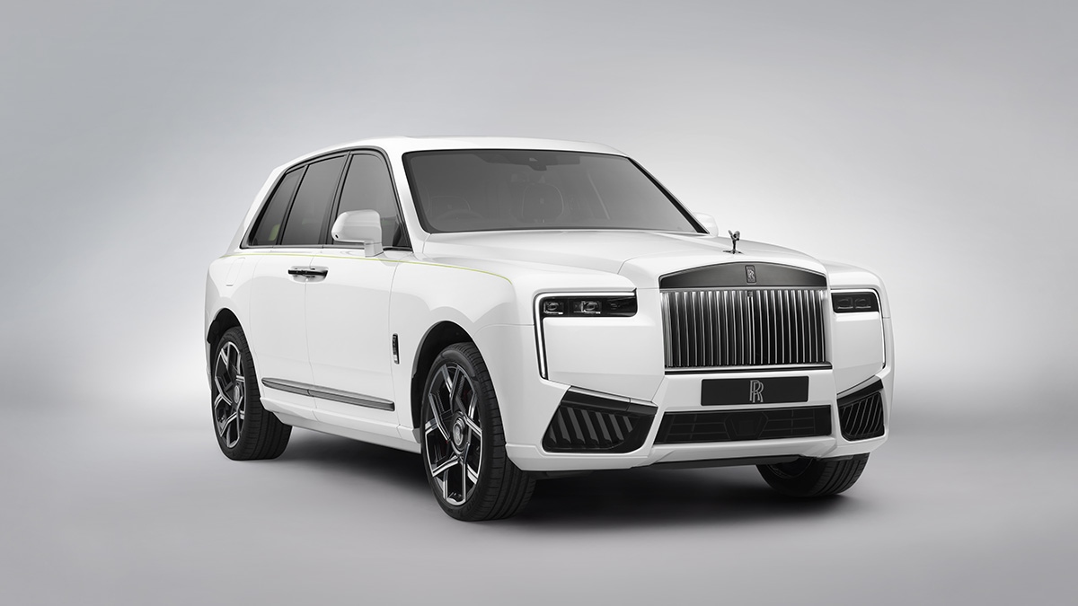 Rolls-Royce Cullinan Series vừa được giới thiệu tại Việt Nam với giá từ 36 tỷ đồng.