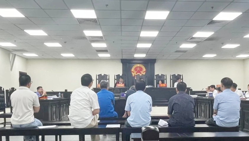 Các bị cáo tại phiên tòa