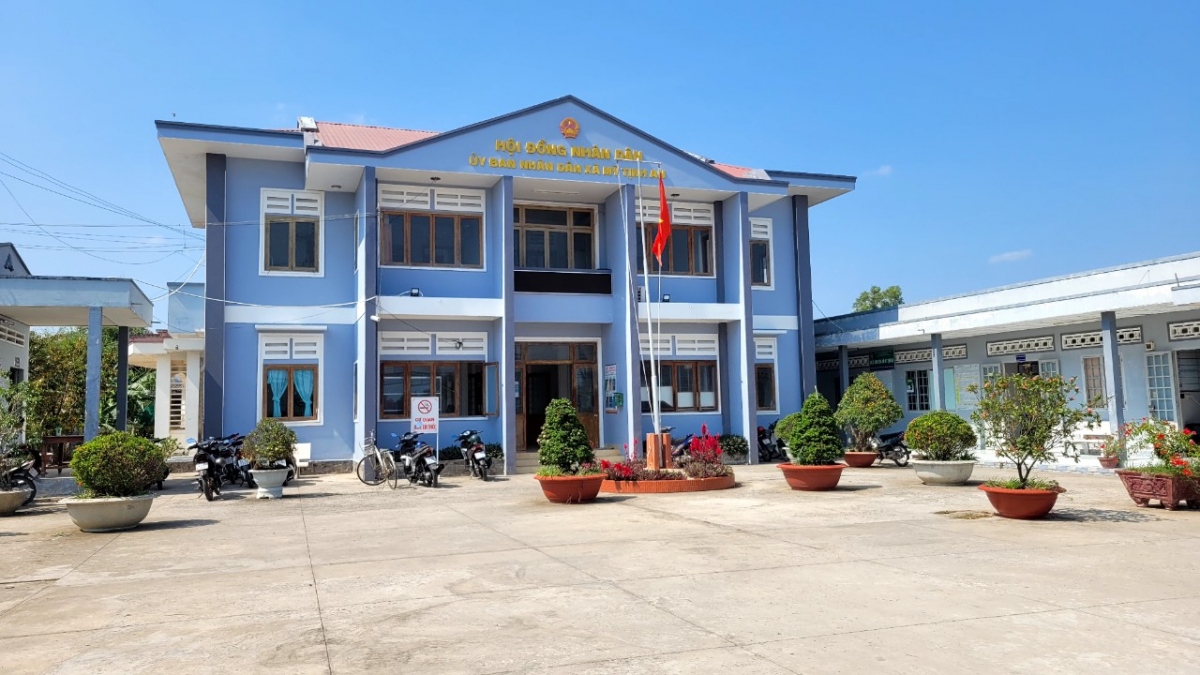Trụ sở Đảng ủy, UBND xã Mỹ Tịnh An - nơi ông Nguyễn Bá Dương công tác.