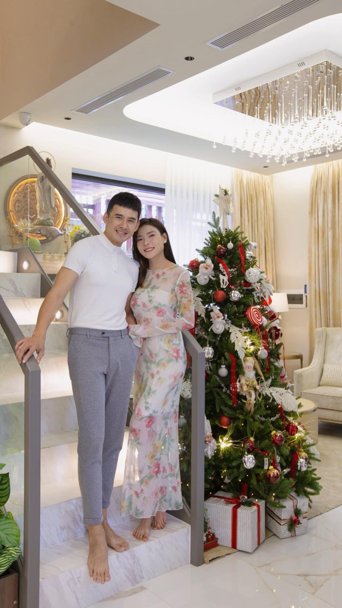 Ồn ào năm 2022 của Lương Thế Thành dường như không ảnh hưởng đến tổ ấm của nam diễn viên. Trên trang cá nhân, Lương Thế Thành liên tục khoe hôn nhân hạnh phúc bên Thúy Diễm. Theo Lương Thế Thành, trong nhà, Thúy Diễm là "tay hòm chìa khóa". Lương Thế Thành chia sẻ, ngay từ khi mới yêu nhau, anh đã đưa tiền cho Thúy Diễm giữ. Anh tin tưởng Thúy Diễm vì cô là người đảm đang, biết tính toán và chi tiêu hợp lý.