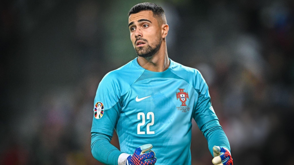 Thủ môn Diogo Costa (ĐT Bồ Đào Nha) 45 triệu Euro. 