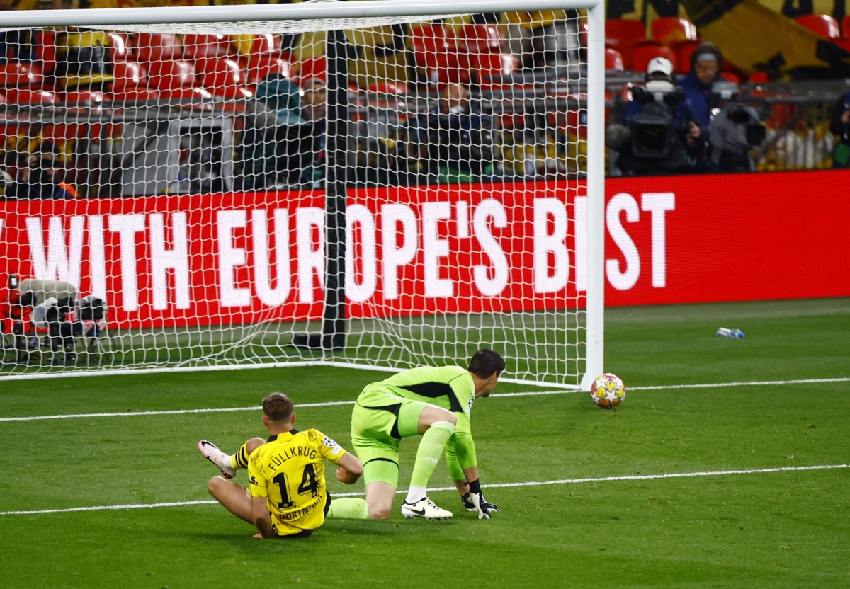 Real Madrid vừa hay vừa may. (Ảnh: Reuters)