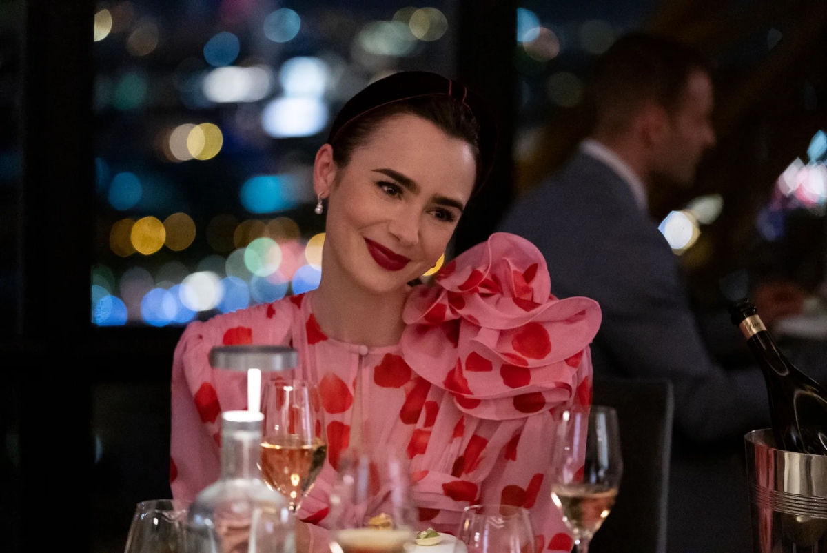 Emily Cooper do nữ diễn viên Lily Collins thủ vai. Ảnh: Netflix