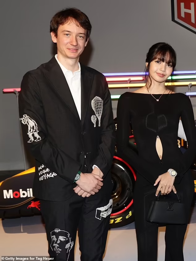 Lisa và Frédéric Arnault xuất hiện cùng nhau tại giải đua F1 Grand Prix 2024 ở Miami, bang Florida, Mỹ.