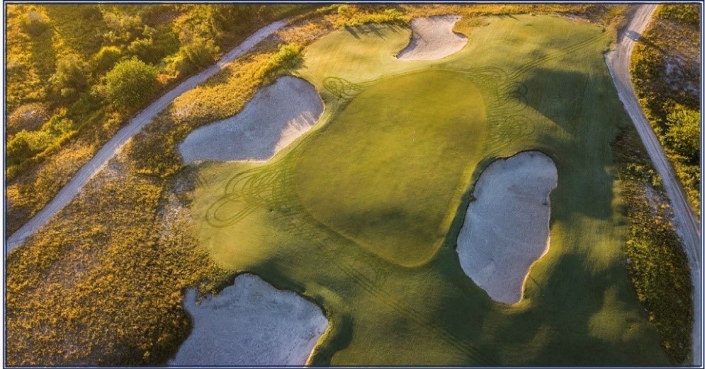 Những điều tuyệt vời đó được nhà thiết kế Nicklaus Design mang tới cho sân gôn Golden Sands Golf Resort như là "Một món quà dành cho môn thể thao tinh hoa"