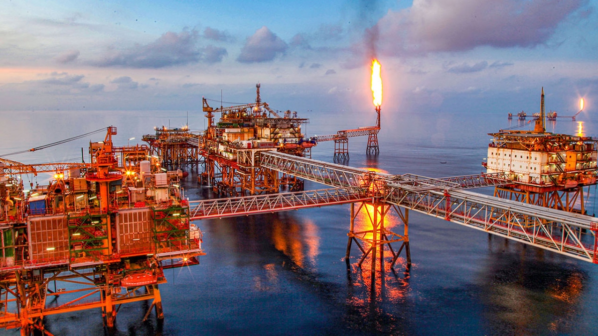 Petrovietnam nỗ lực duy trì sản lượng khai thác dầu khí trong tháng 5
