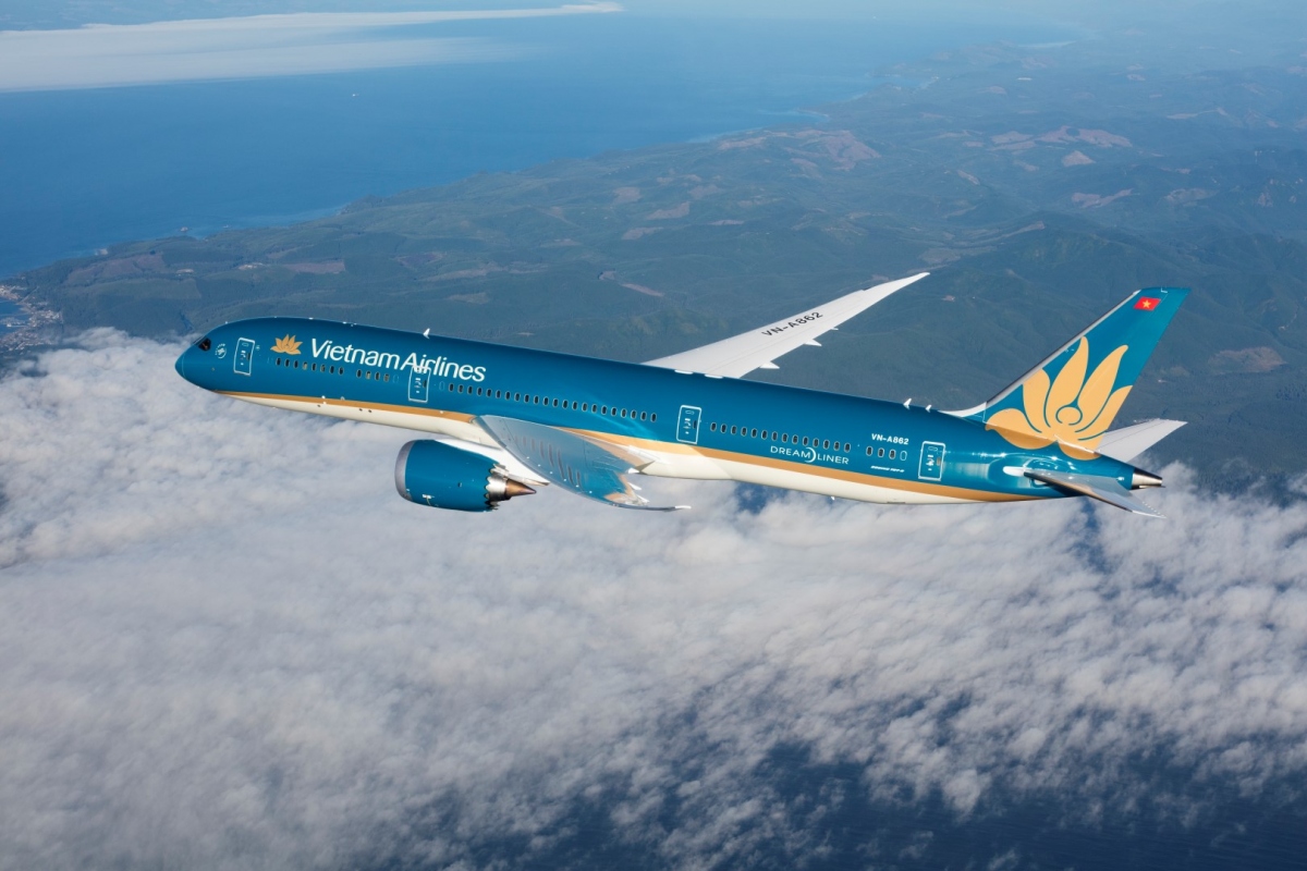 Vietnam Airlines đã ký kết thỏa thuận hợp tác tham gia dự án đo lường phát thải khí CO2 (CO2 Connect) do Hiệp hội Vận tải hàng không Quốc tế (IATA) phát triển và trở thành hãng hàng không đầu tiên của Việt Nam tham gia dự án này.