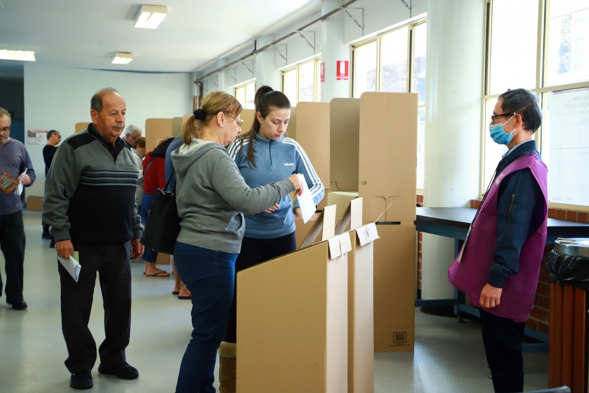 Australia lo ngại thông tin do trí tuệ nhân tạo làm ra có thể ảnh hưởng đến lá phiếu của cử tri. Ảnh: VOV