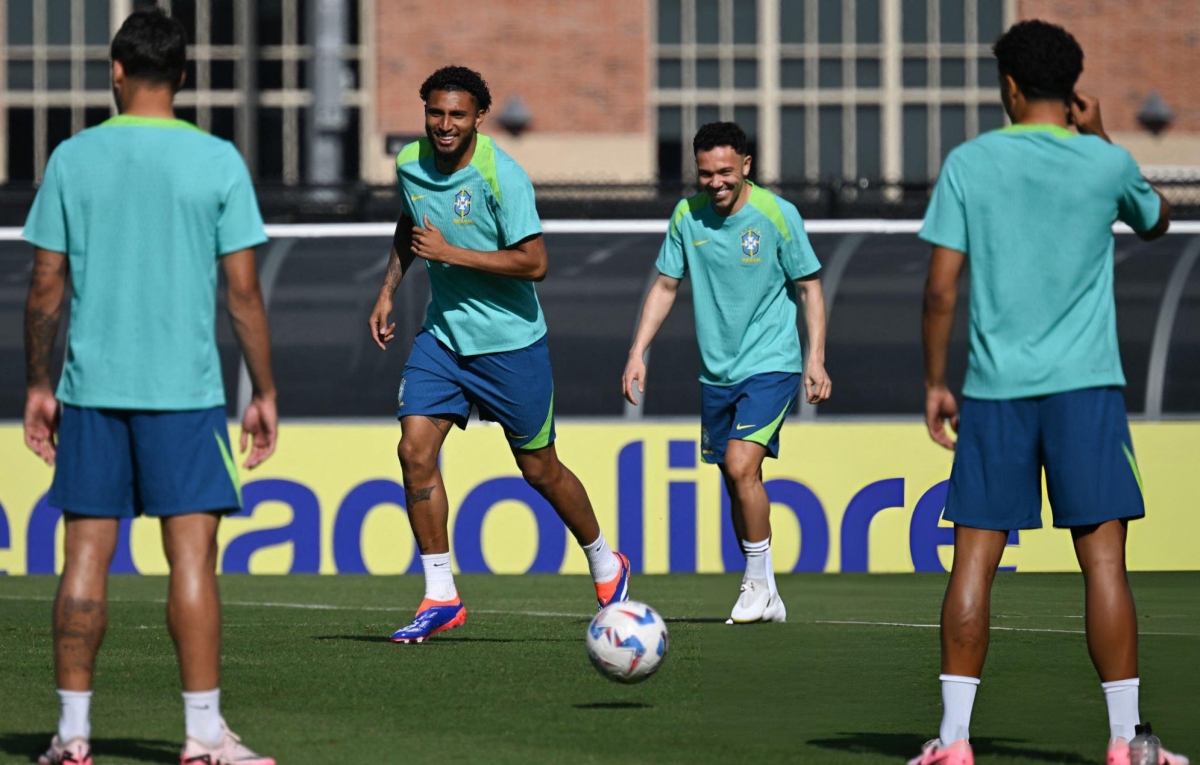 Các cầu thủ Brazil trong buổi tập trước trận đấu. (Ảnh: Getty). 