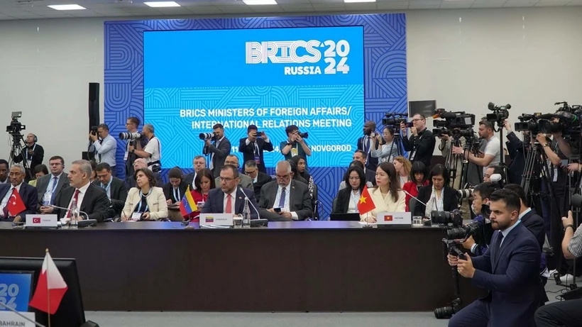 Thứ trưởng Ngoại giao Nguyễn Minh Hằng dẫn đầu Đoàn Việt Nam tham dự phiên Đối thoại BRICS với các nước đang phát triển diễn ra tại thành phố Nizhny Novgorod, Nga. (Nguồn: TTXVN).
