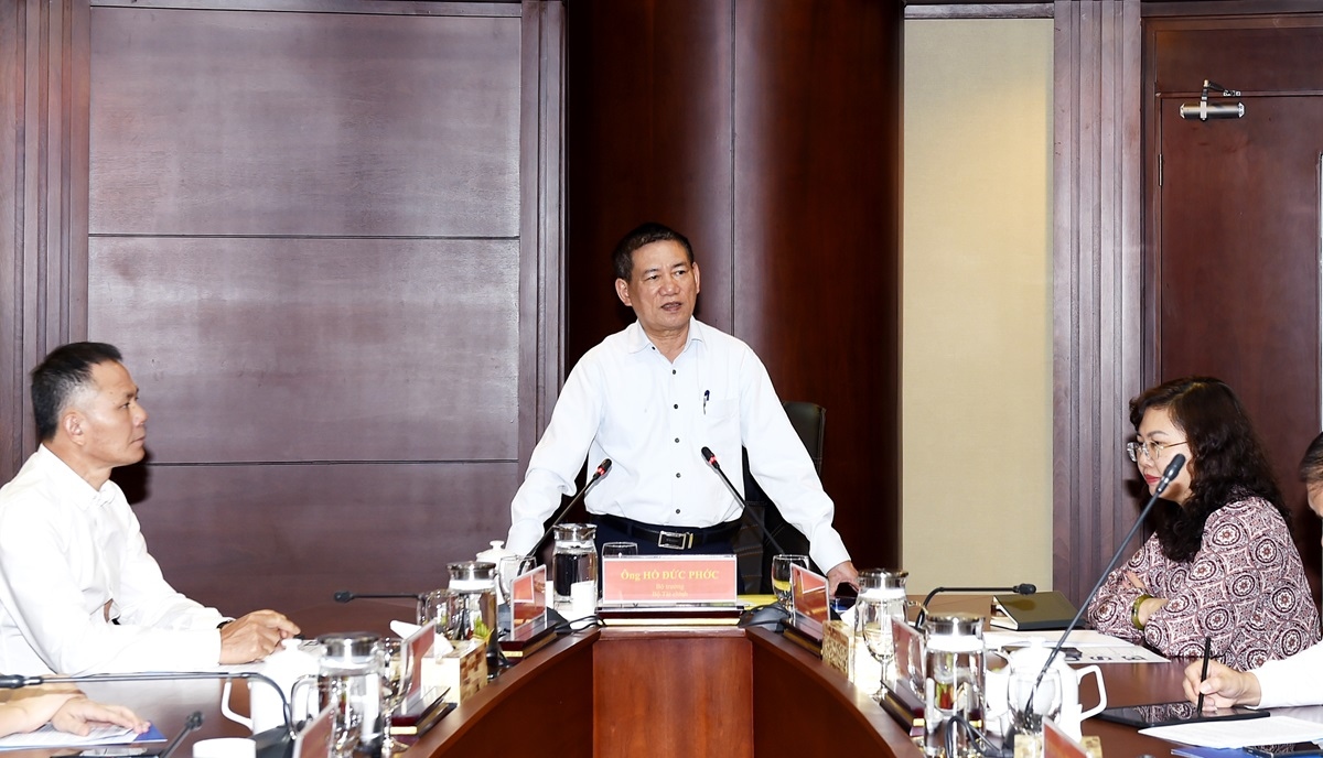 Bộ trưởng Bộ Tài chính Hồ Đức Phớc