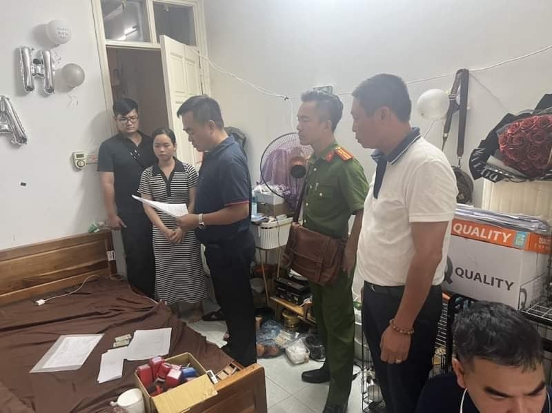 Các đối tượng và tang vật vụ việc