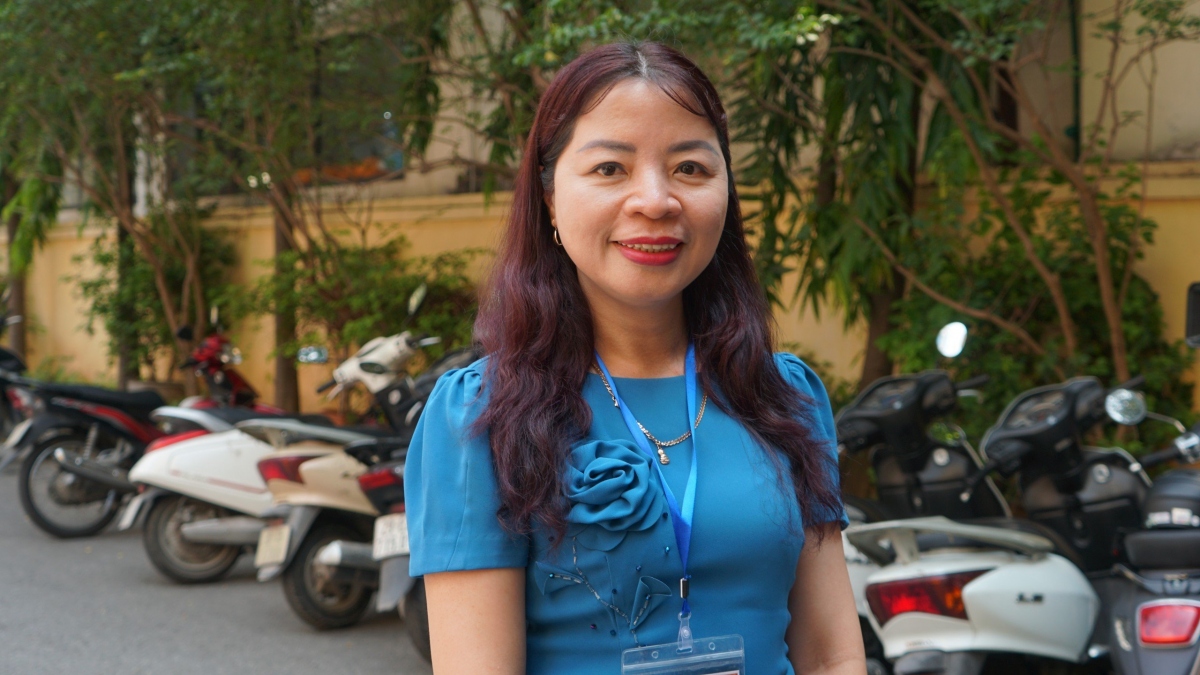PGS.TS. Đặng Thị Thu Hương, Phó hiệu trưởng Trường Đại học Khoa học Xã hội và Nhân văn 
(Ảnh: Đào Quỳnh Giang/Báo Tuổi trẻ Thủ đô)