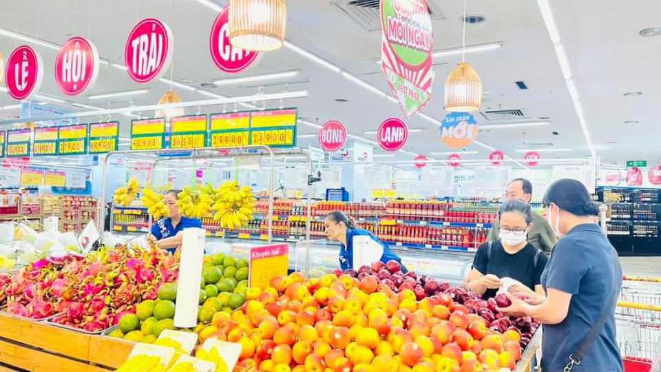 Lễ hội trái cây giảm giá trái cây nội, ngoại nhập