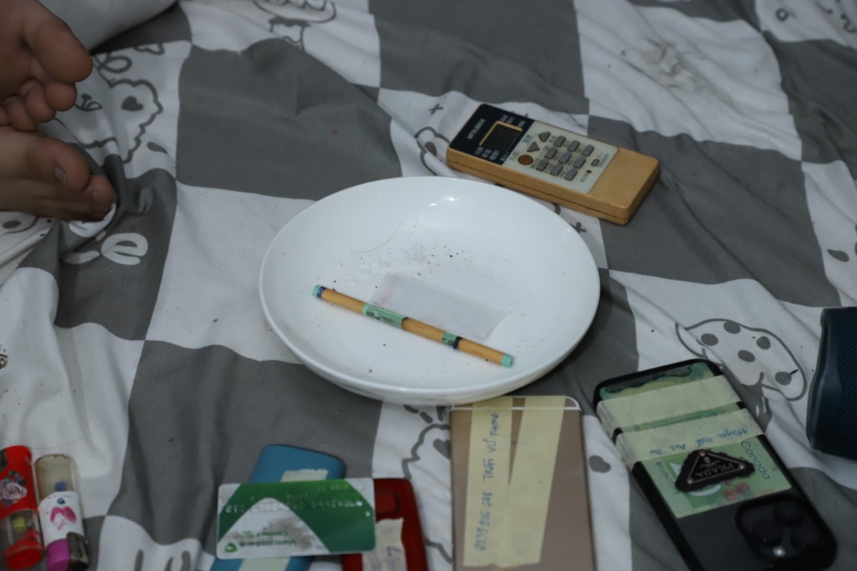 Tang vật bắt quả tang.