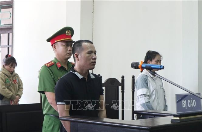 Bị cáo Đinh Khương Linh tại phiên tòa.