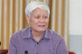 TS Nguyễn Viết Chức 
