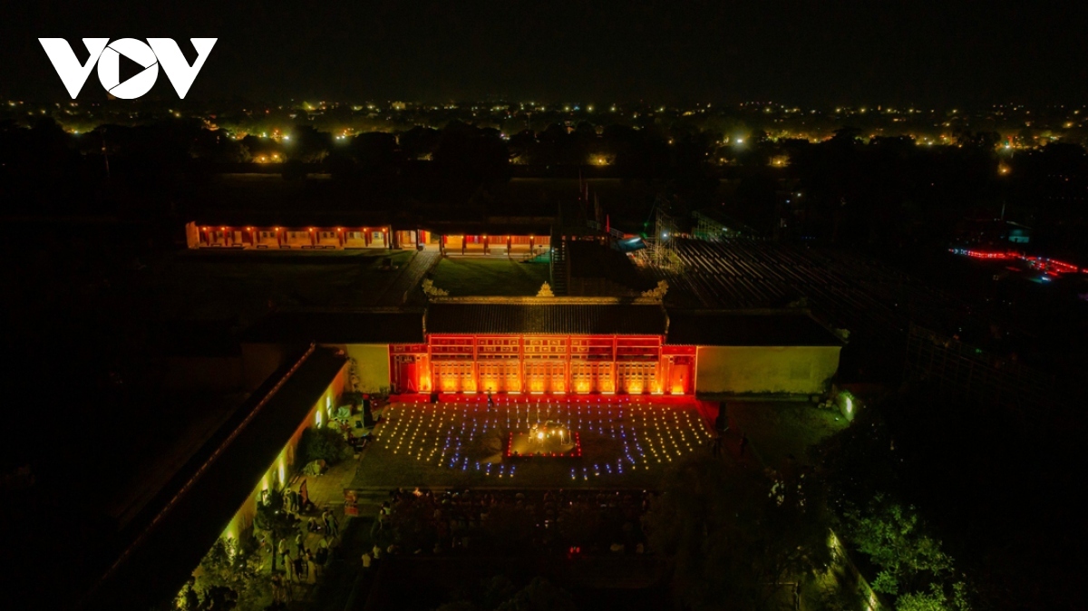 The Hue Festival 2024 is getting underway from June 7 to June 12 in the central province of Thua Thien-Hue, featuring a wide range of activities which include performances put on by international and local art troupes.