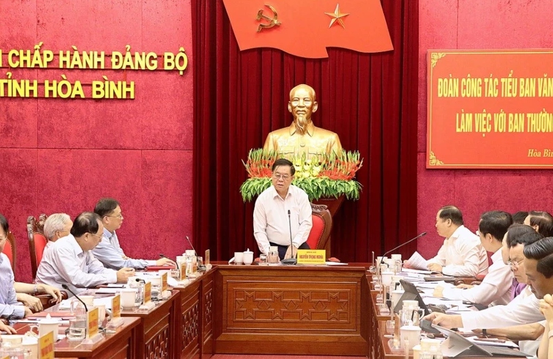 Ông Nguyễn Trọng Nghĩa phát biểu kết luận buổi làm việc. (Ảnh: TTXVN)