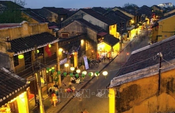 Hoi An ancient city is a favourite stop of the Thai visitors.