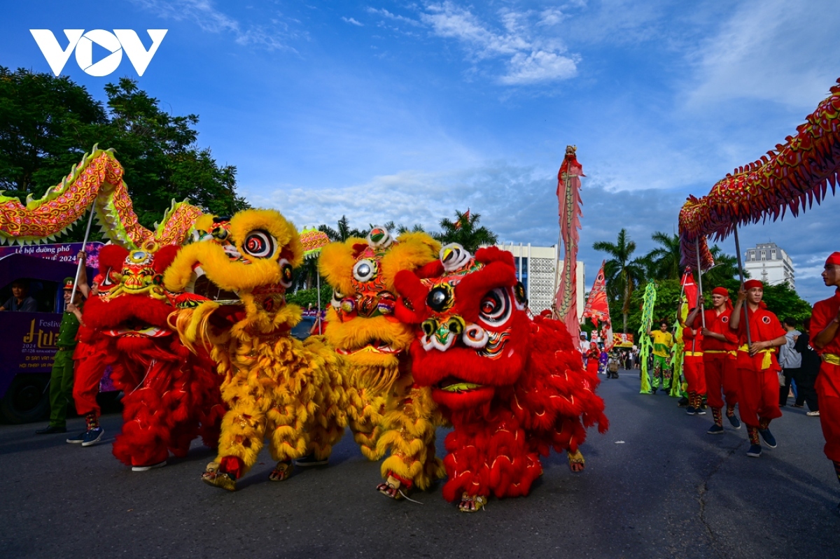 The street carnival is the most anticipated event at the Hue International Arts Festival Week 2024.