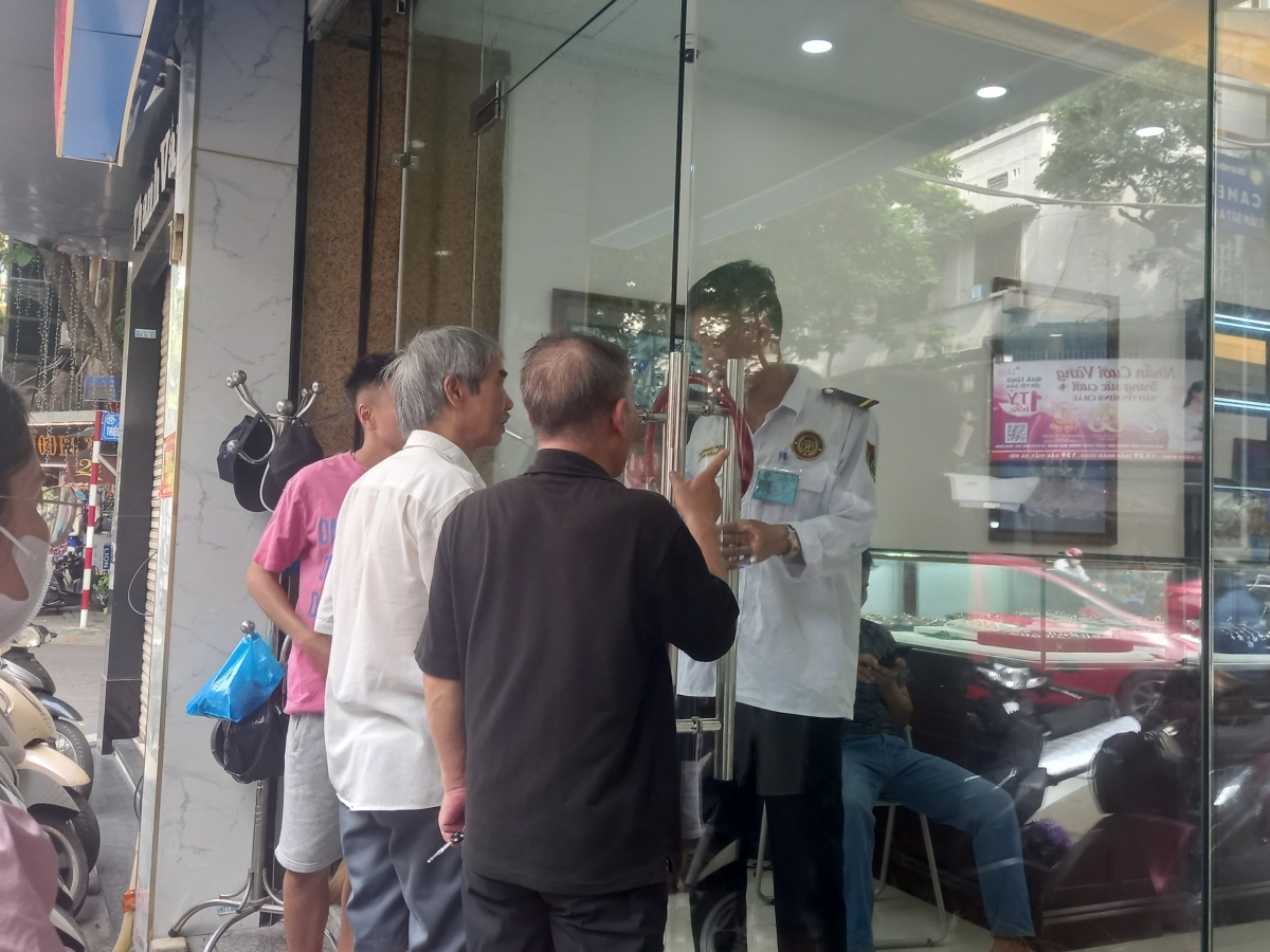 Cửa hàng từ chối tiếp nhận giao dịch nếu không có lịch hẹn