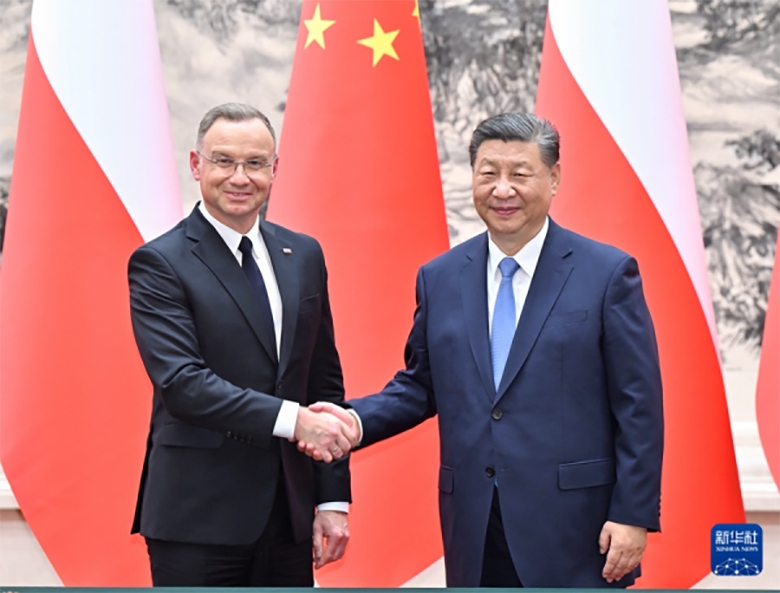 Chủ tịch Trung Quốc Tập Cận Bình và Tổng thống Ba Lan Andrzej Duda ngày 24/6. Ảnh: Tân Hoa xã