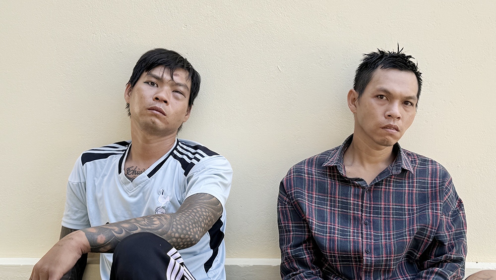 Trần Hồng Sang (sinh năm 1994) và Lê Hồng Oai (sinh năm 1992)